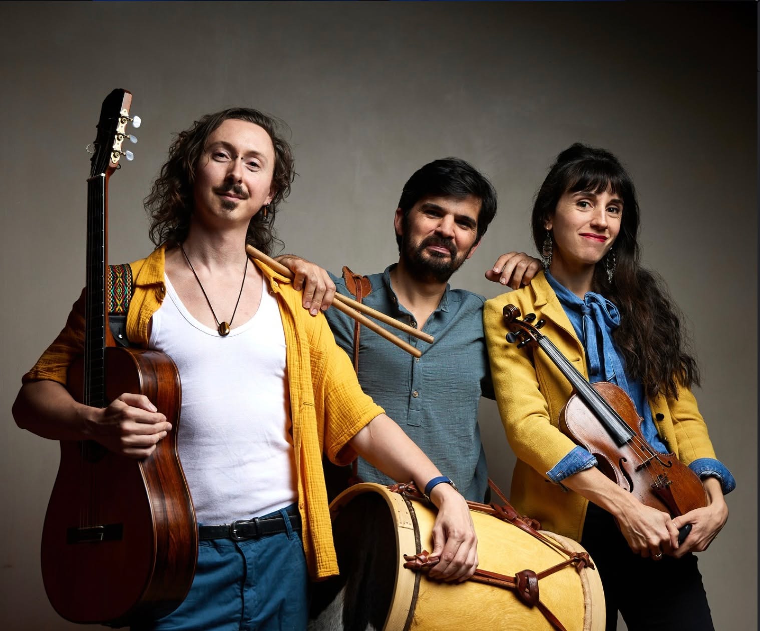 Affiche : 🎶🔥 Trio Tikismikis à La Chaumière